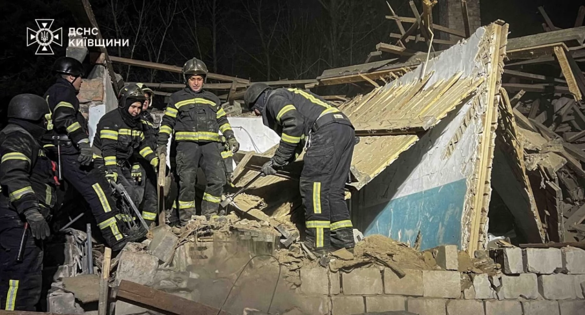 Zmasowany rosyjski atak na Kijów. W mieście wciąż rozlegają się wybuchy