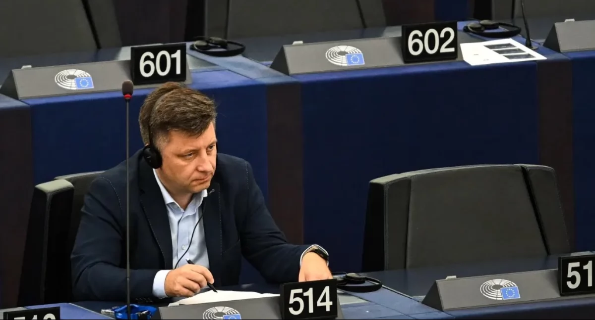 Dworczyk: Nie powinniśmy dawać pieniędzy Ukrainie