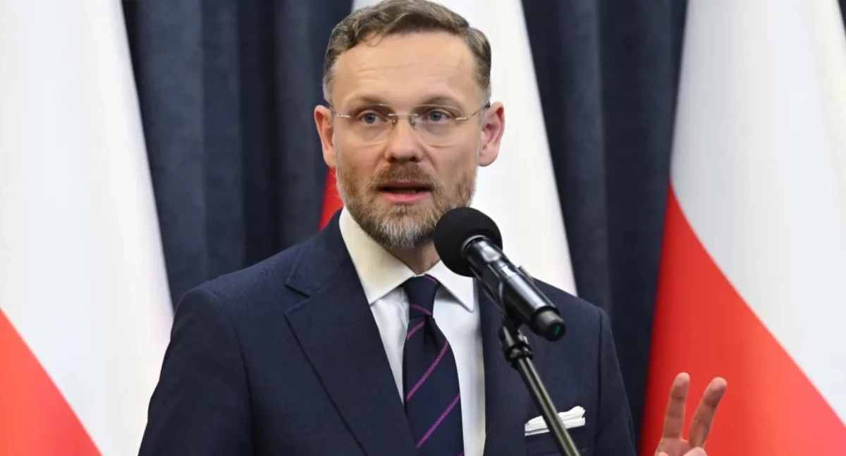 Dziennikarz z tezą, polityk z argumentami