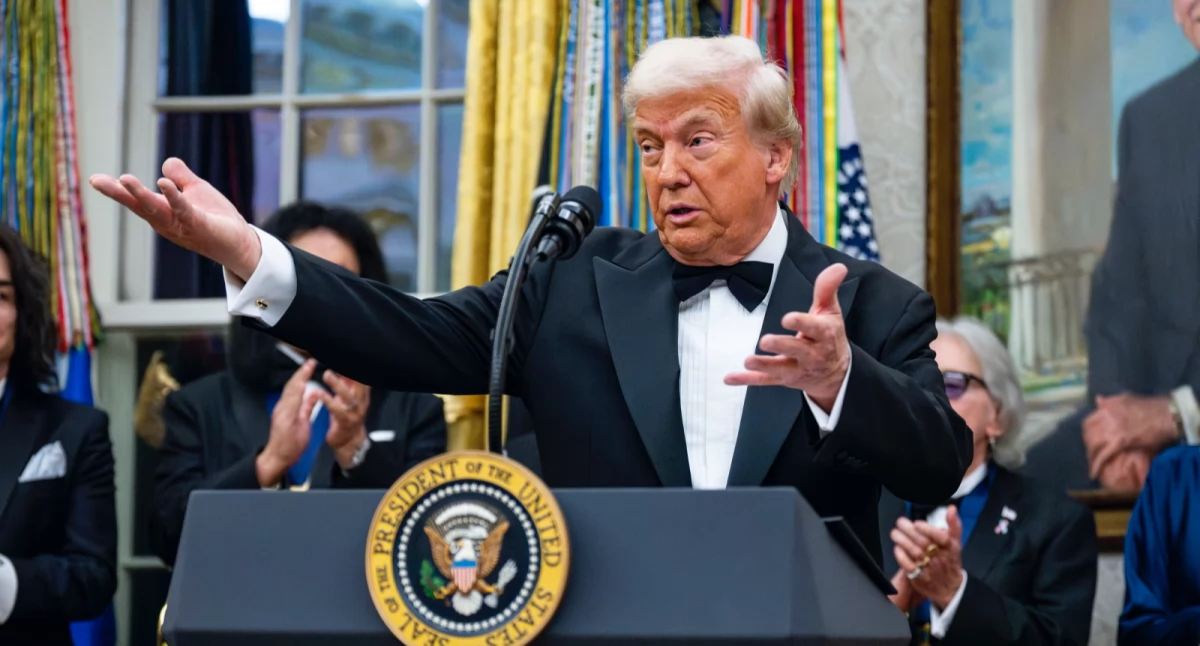 Trump naciska na Zełenskiego 