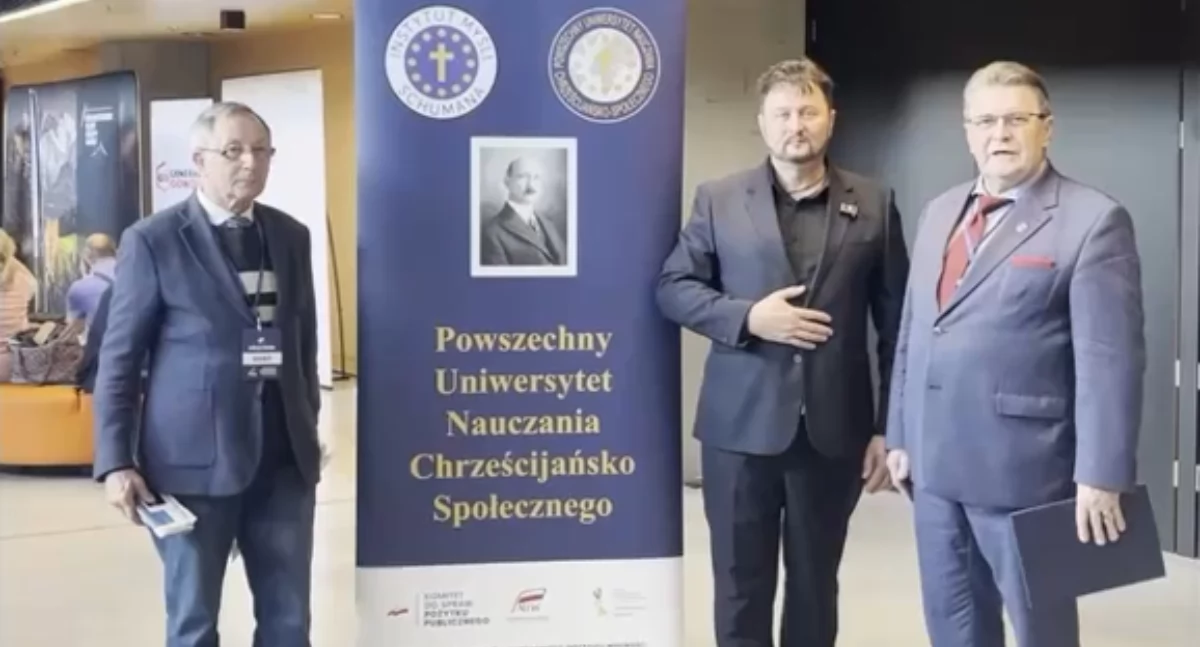 Promocja PUNCS przez uczestników piątej edycji na konferencji społeczno gospodarczej w Katowicach.