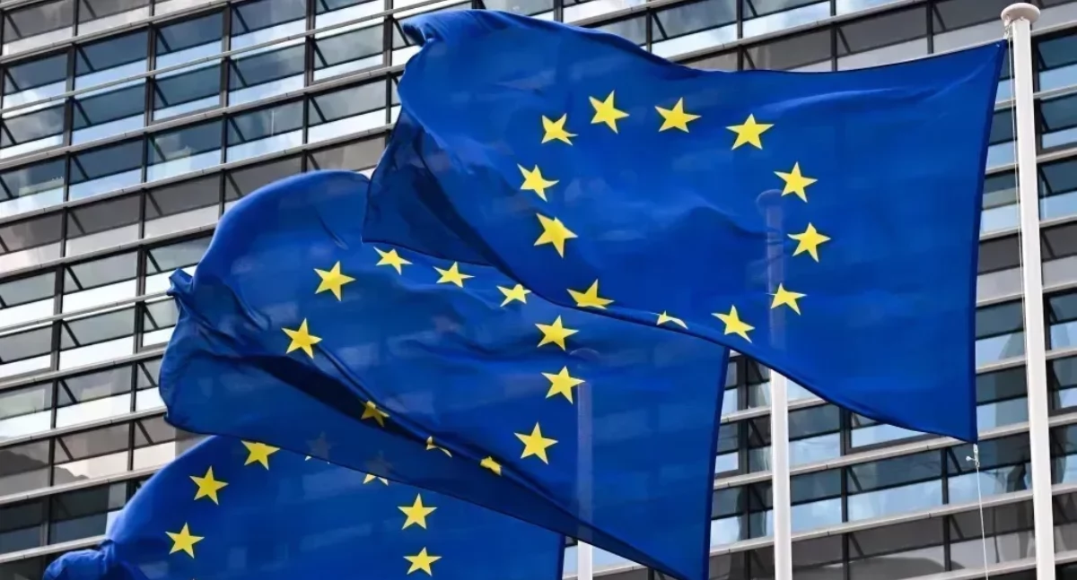Dlaczego Polacy wciąż cenią Unię Europejską?