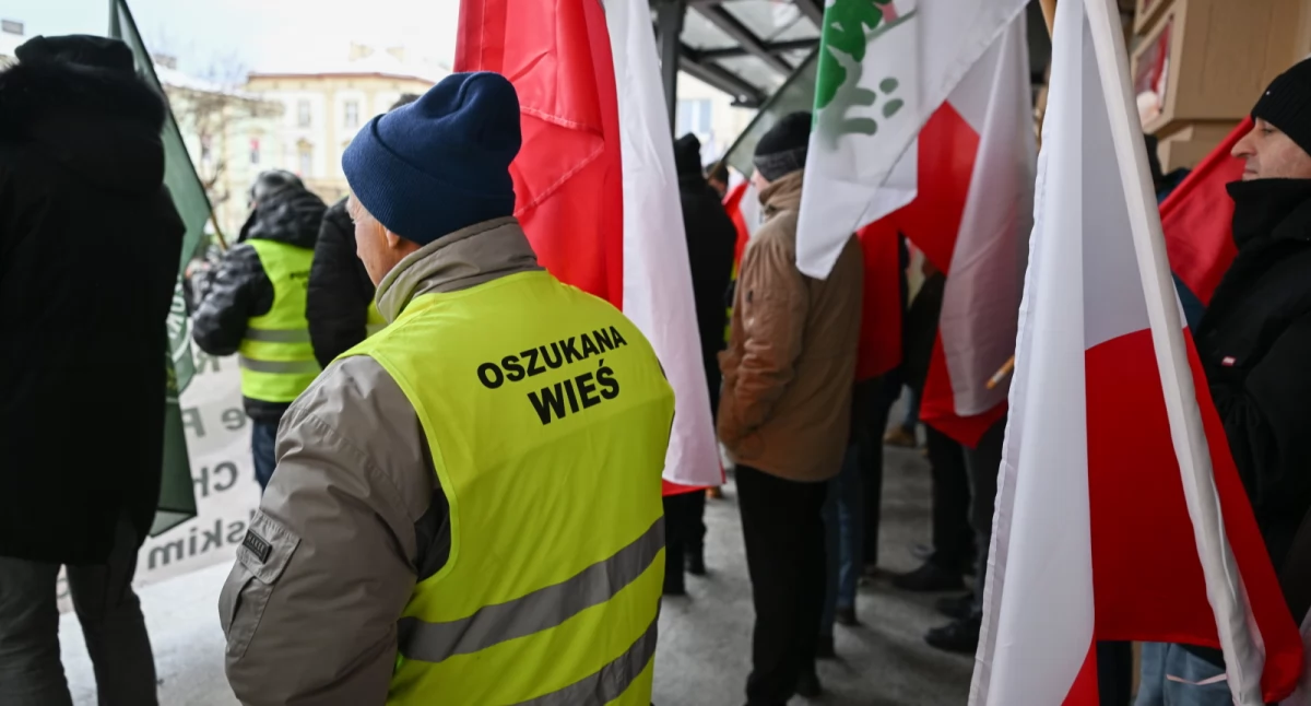 Rolnicy biją na alarm. Rząd milczy, Europa negocjuje