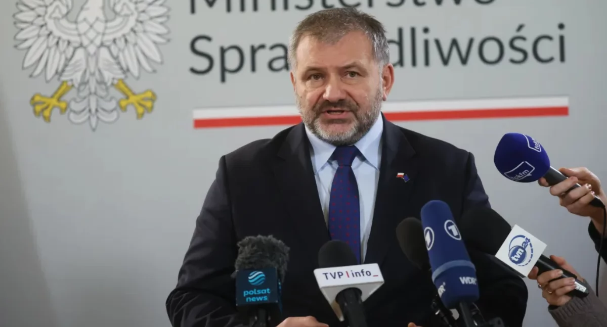 Miliony na koncie, pomoc w zawieszeniu. Fundusz Sprawiedliwości sparaliżowany od miesięcy