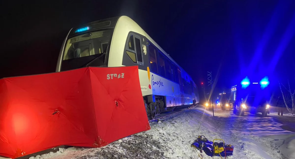 Śmiertelny wypadek na przejeździe kolejowym