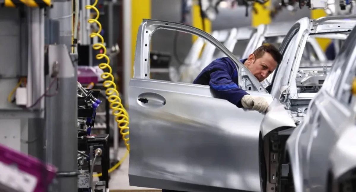 Raport: przemysł moto. Europejscy producenci likwidują miejsca pracy. 
