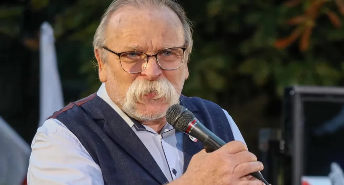Skazany na więzienie za krytykę. 