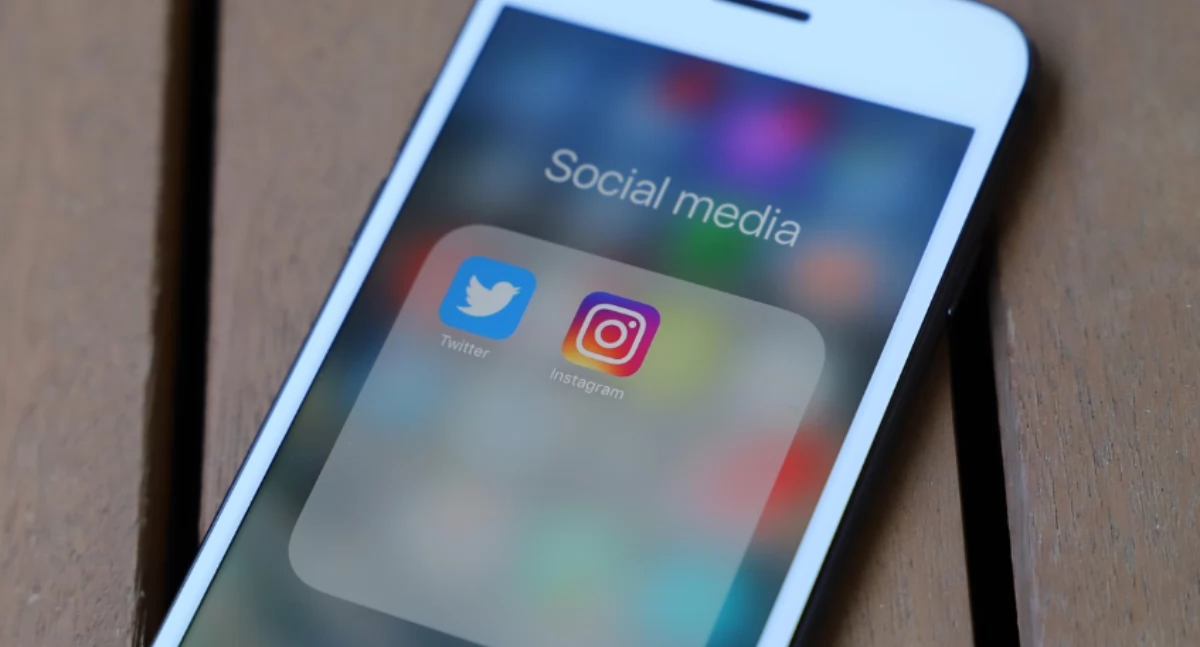 UE tworzy social media