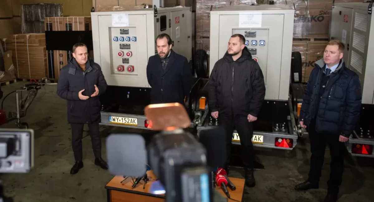 Generatory prądu z polskich rezerw strategicznych dotarły do zamarzającego Kijowa