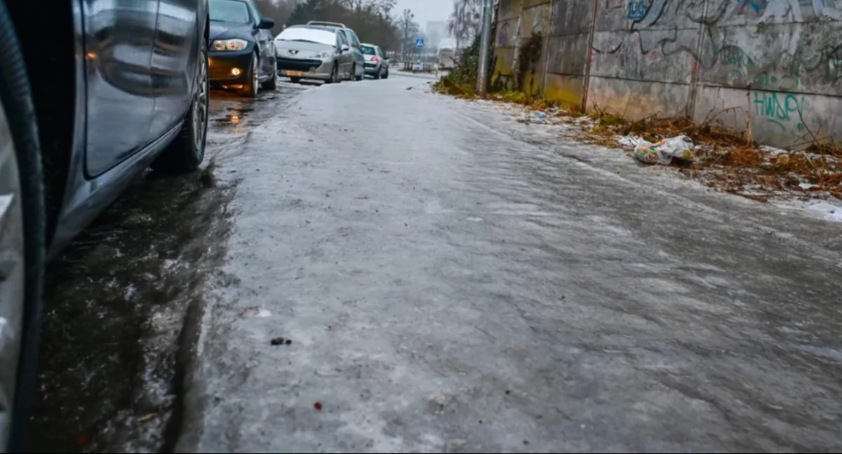 Ślisko i mroźno. Kiedy ocieplenie?