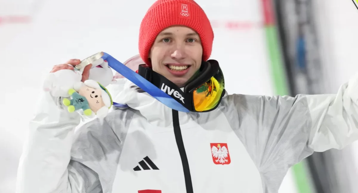 Zdobył srebro, znowu usiądzie na belce startowej