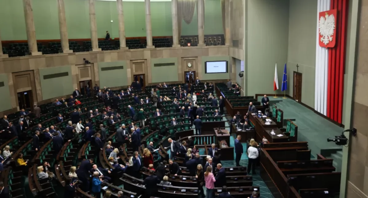 Polityczny nowy gracz przed 2027. O kim mówią politycy?