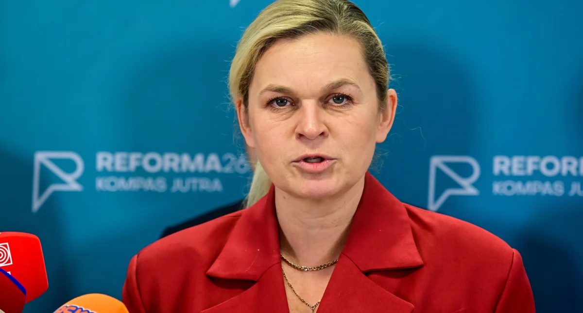 Barbara Nowacka ma przeprosić za słowa o podręczniku do przedmiotu Historia i Teraźniejszość