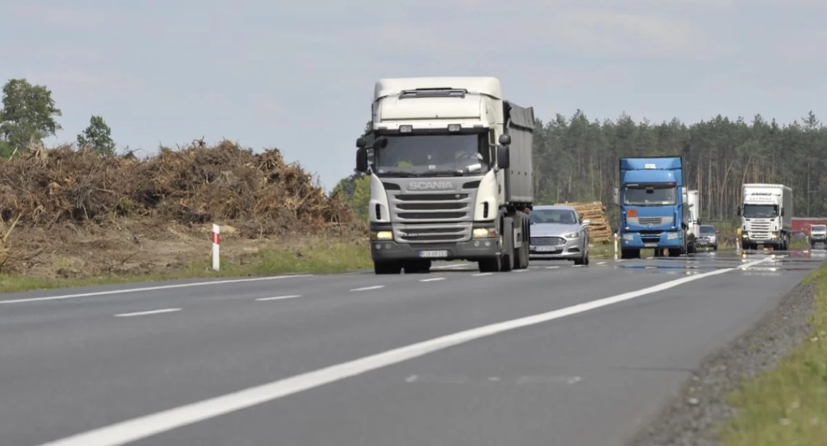 Olej napędowy drożeje na potęgę! Koszty rosną, firmy tracą, kierowcy płacą