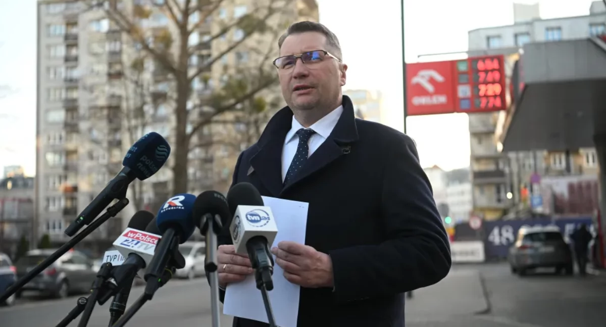 PiS chce tańszego paliwa. Czarnek zapowiada projekt ustawy