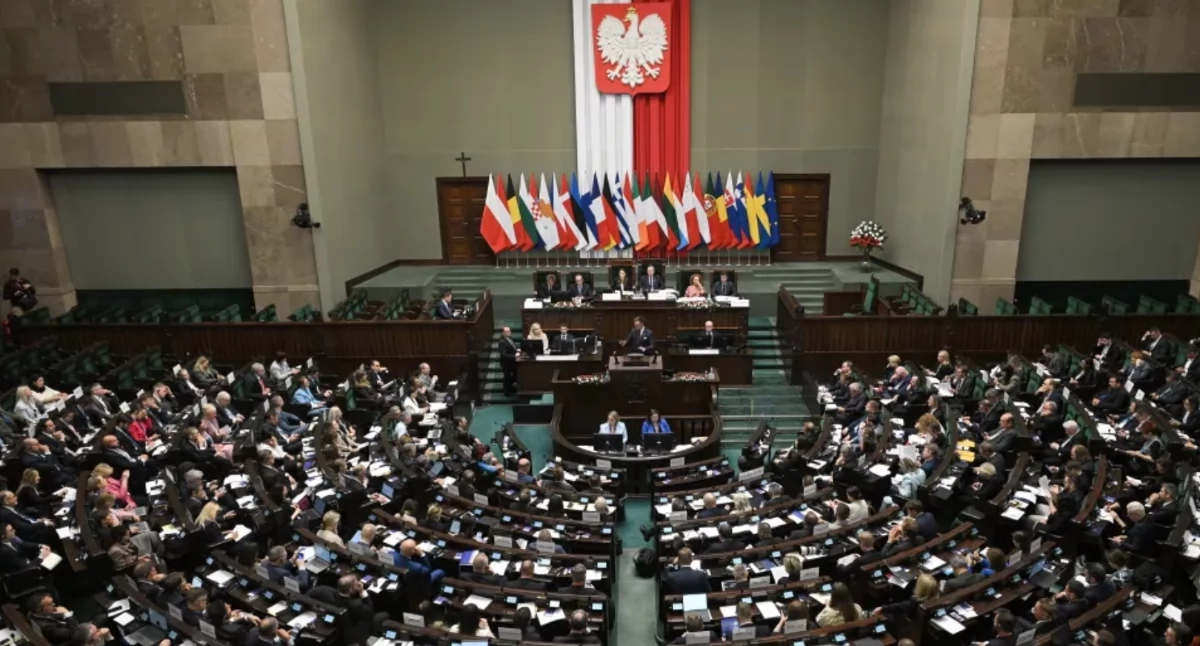Sondaż wyborczy 2026: Czy PiS zdoła dogonić KO przed wyborami?