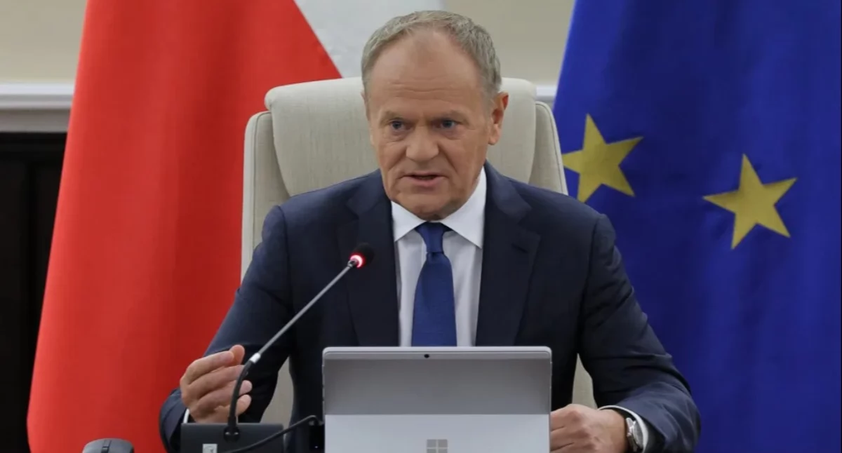 Premier nie daje za wygraną. Polska Zbrojna w grze