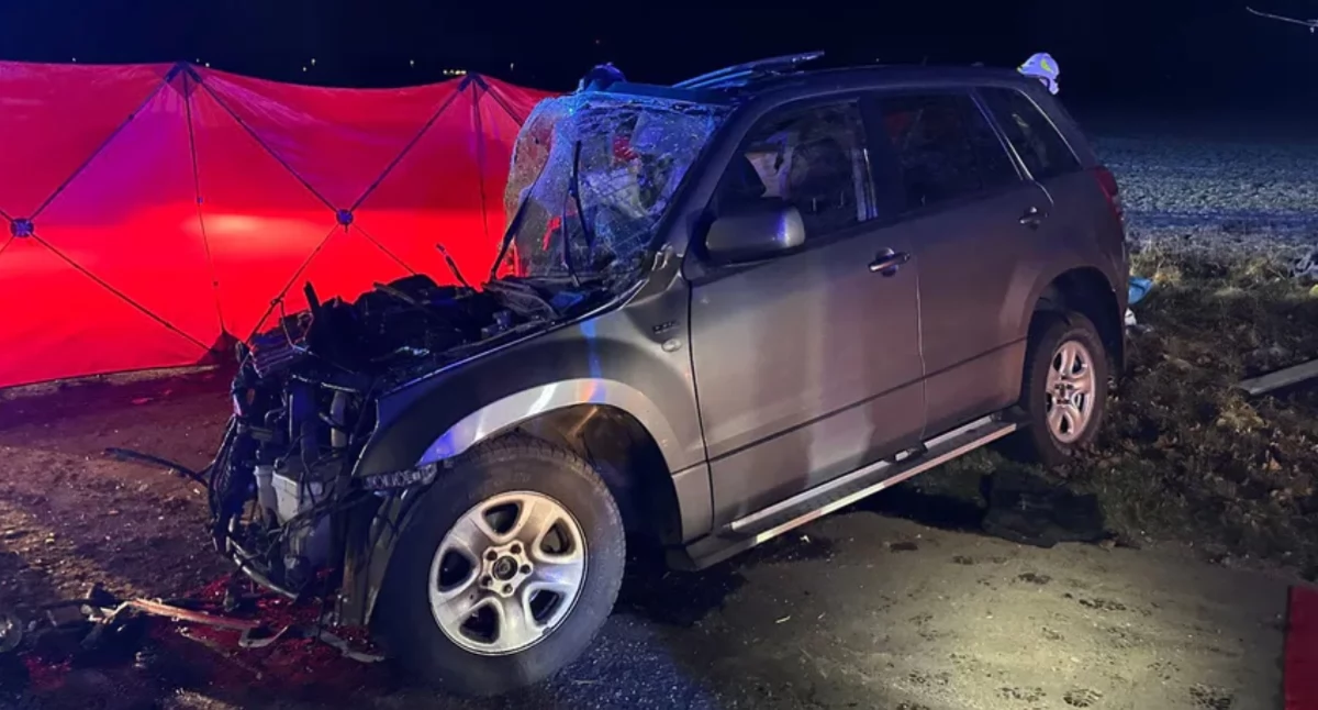 Tragedia na drodze: młody pasażer zginął w wypadku