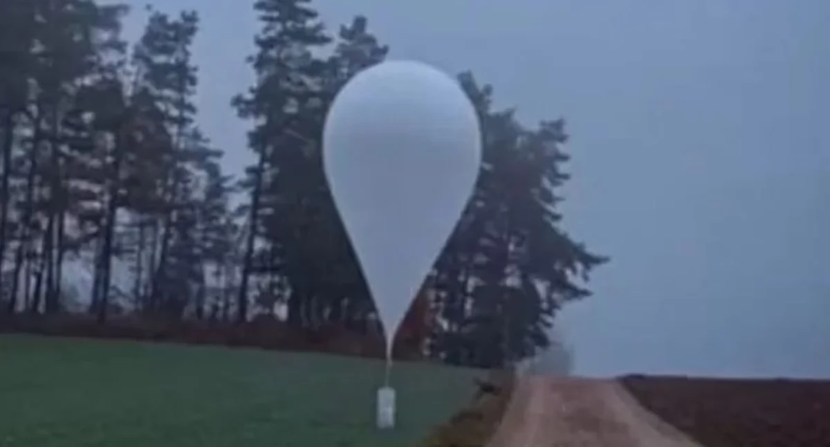 Balony z ładunkiem spadły na Warmię i Mazury. Służby ujawniły, co było w środku