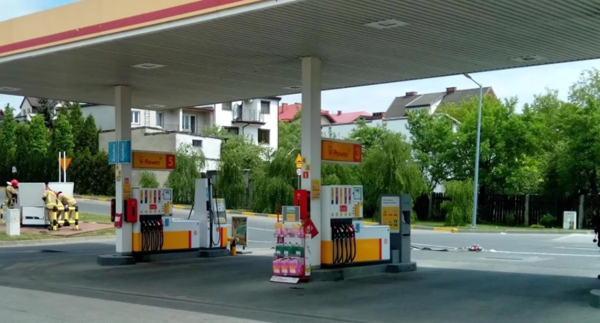 Ile zapłacimy za paliwo po obniżce VAT do 8 proc.?