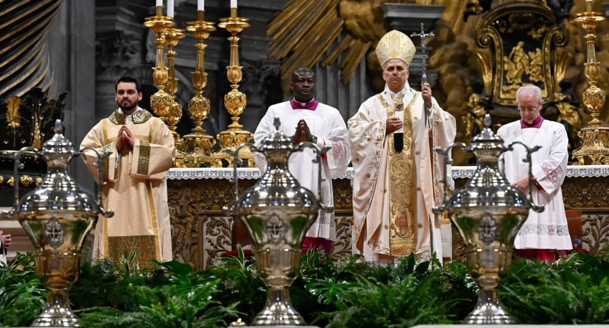 Papież uklęknie przed księżmi. Ten gest porusza świat