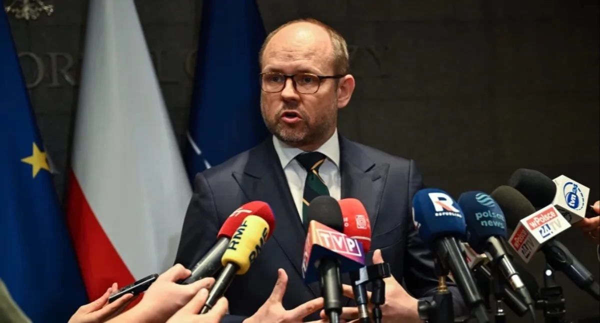 Przydacz żąda przeprosin 