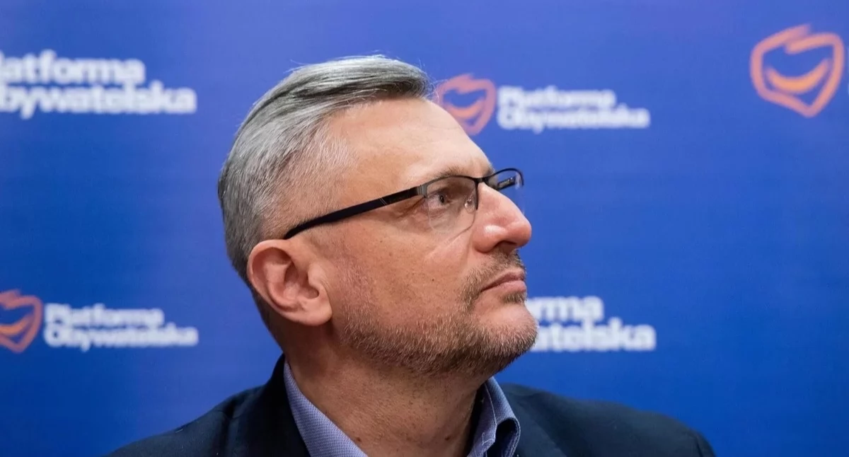 Szpital poza kolejką dla bliskiego senatora? Tak reaguje partia 