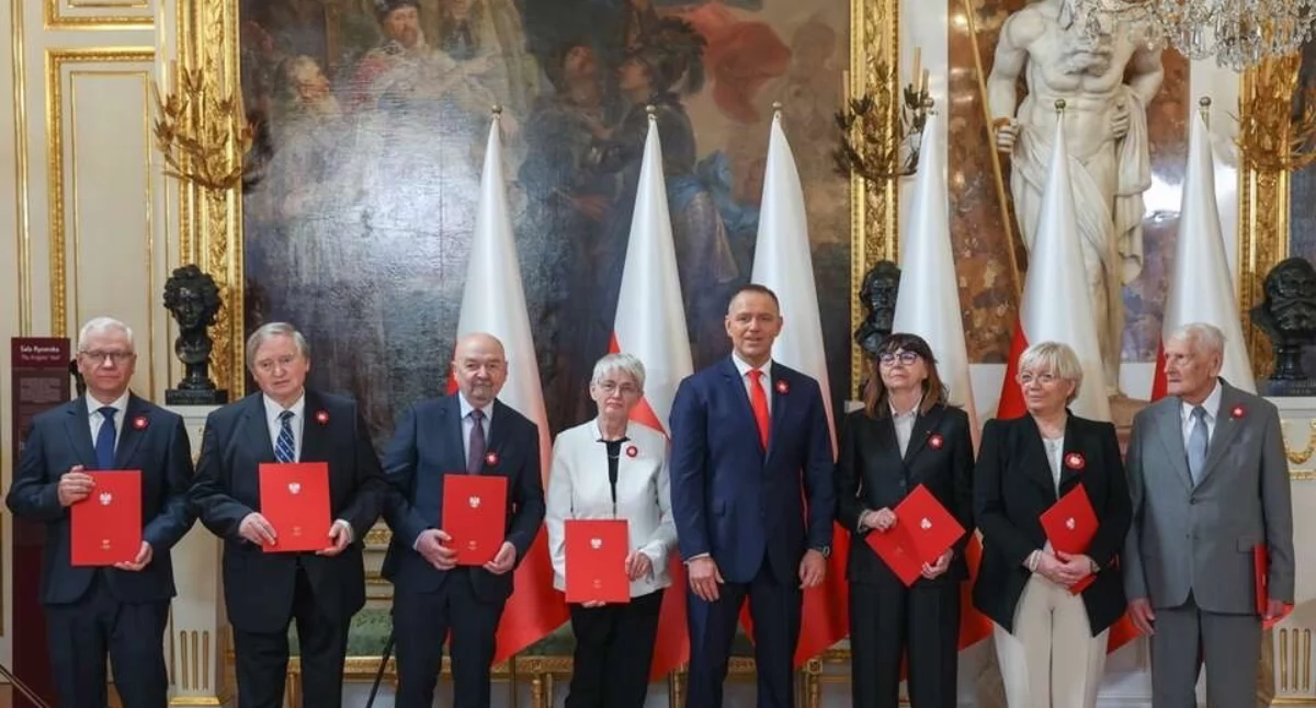Rada Nowej Konstytucji. Kolejne ugrupowanie wchodzi do gry, znamy nazwisko delegata