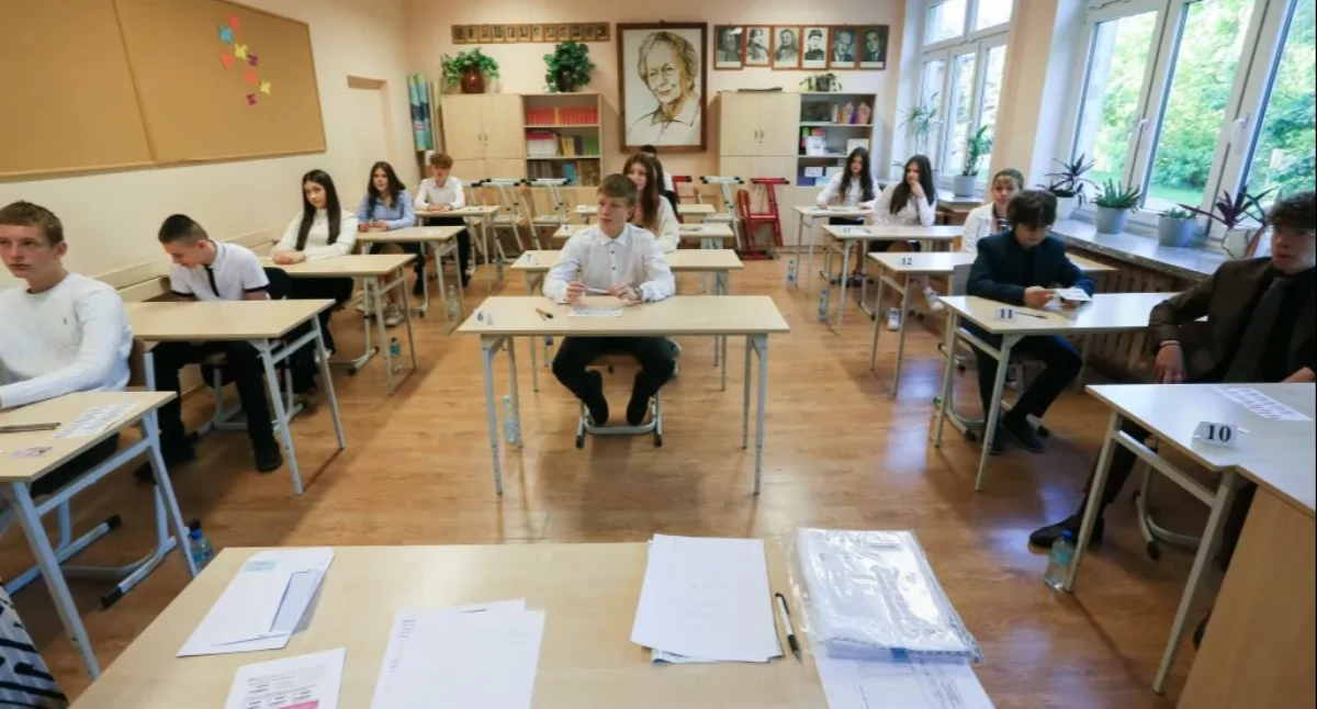 Ósmoklasiści rozpoczęli maraton testów