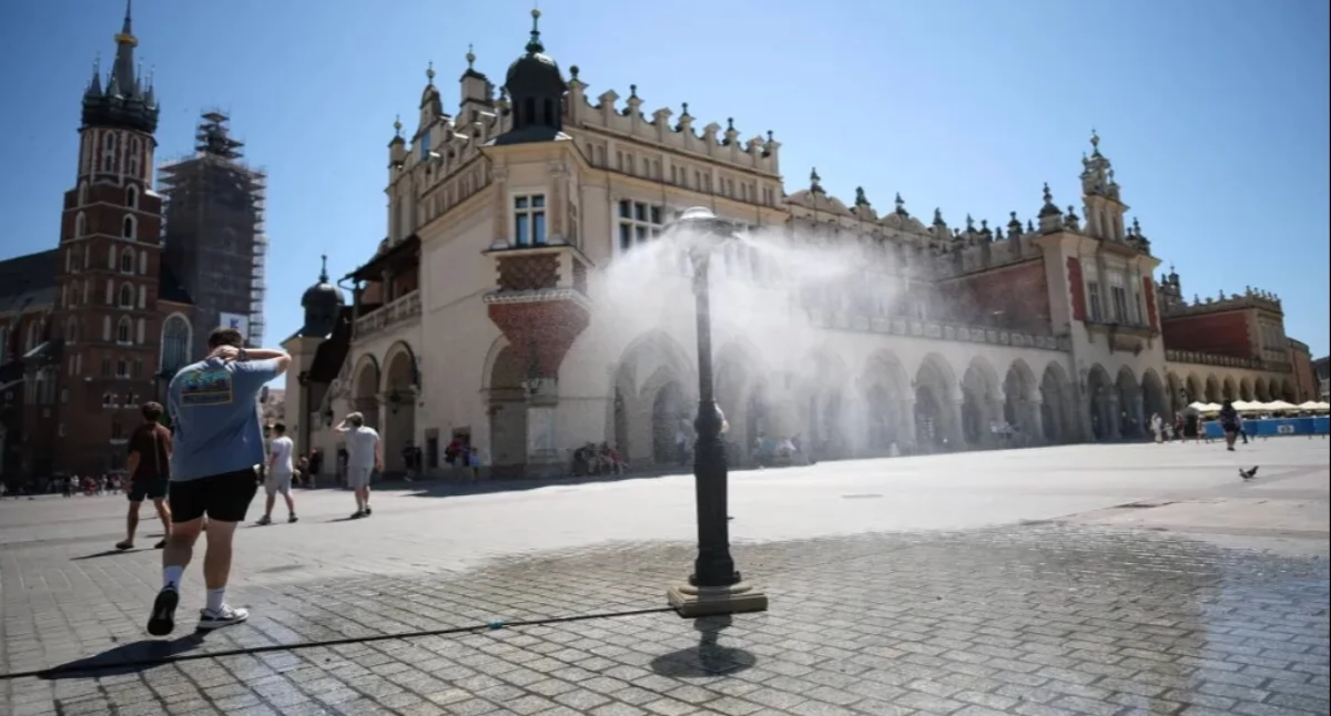 Gorący wtorek w Polsce. Pod koniec dnia możliwe burze na północy
