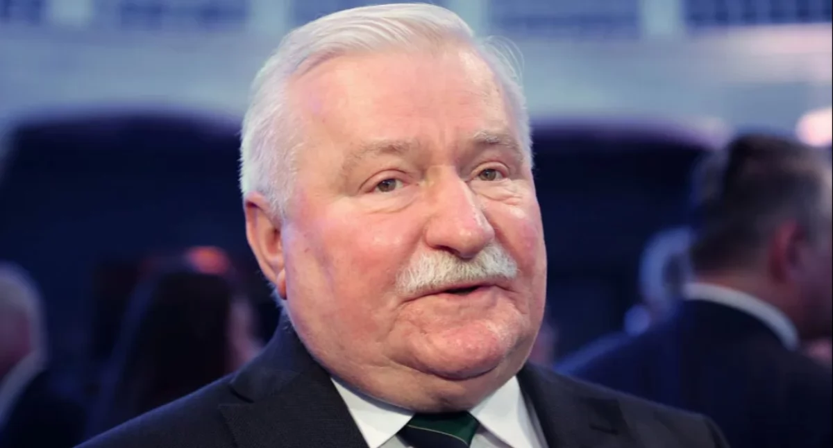 Wałęsa reaguje na decyzję Zełenskiego. 