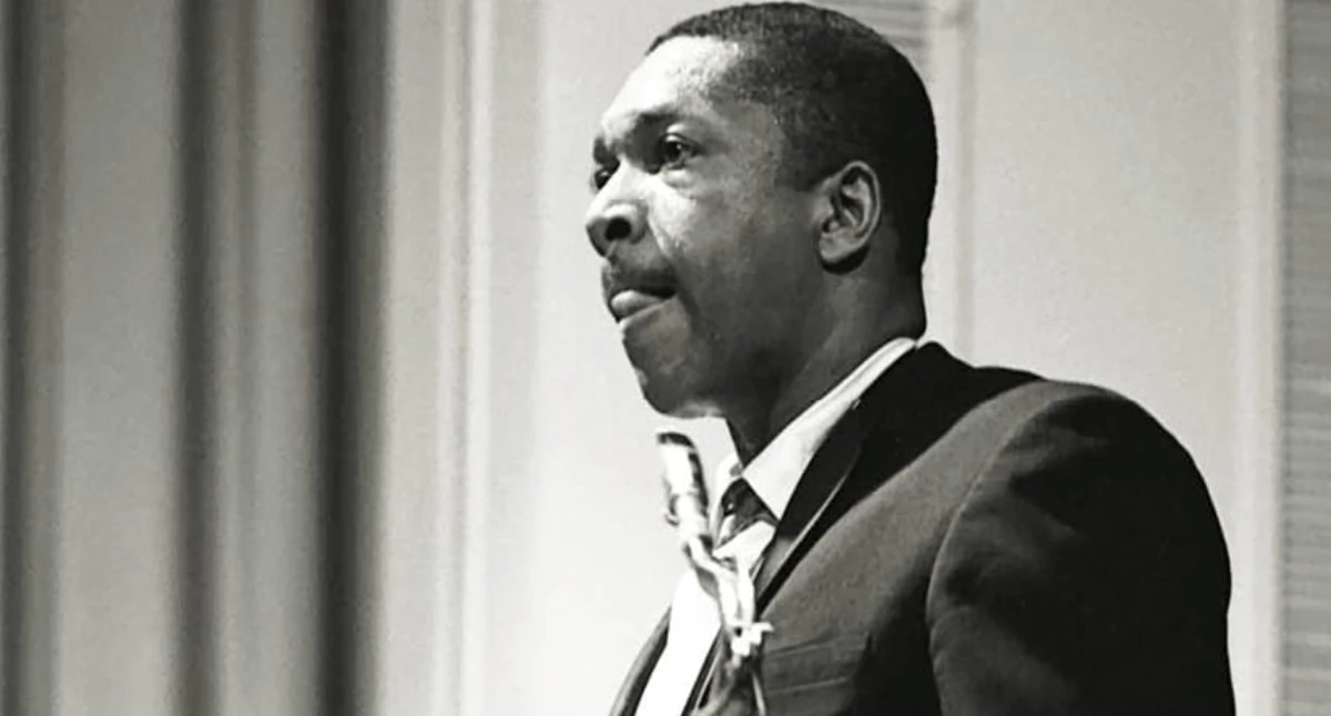 Muzyka, która wymknęła się instrumentowi – fenomen Coltrane’a