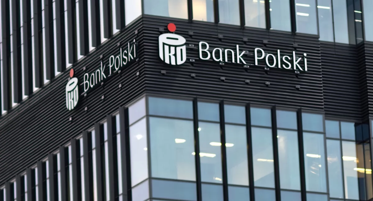 Fałszywe e-maile do klientów PKO BP. Bank ostrzega przed oszustami