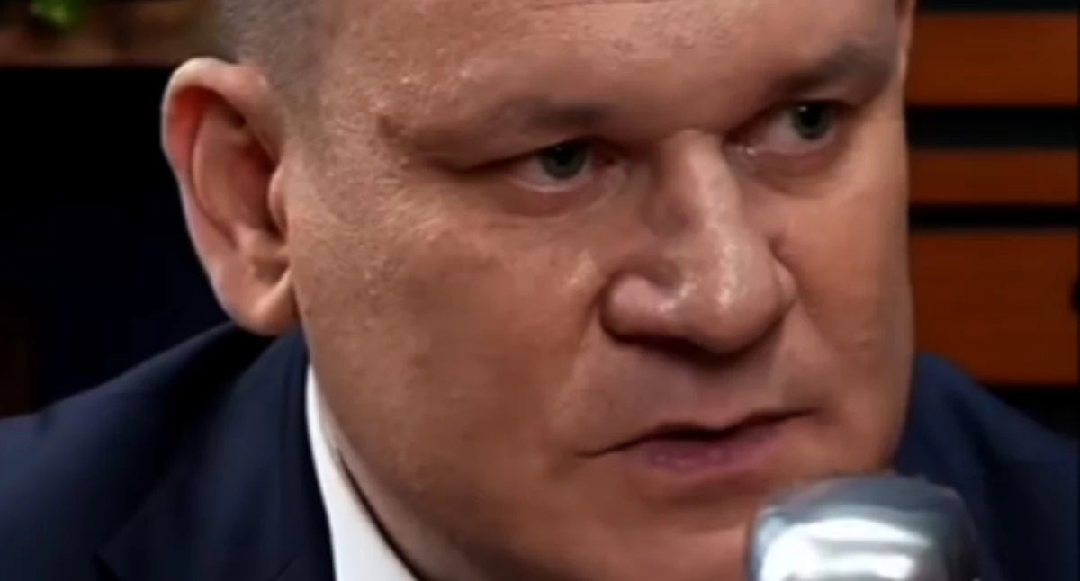 Tarczyński o imigrantach: „Wolę być biedniejszy, ale żywy”