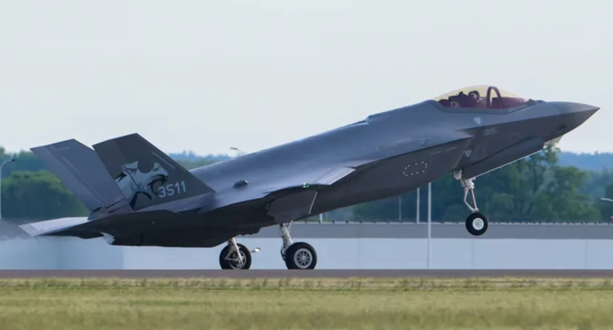 F-35 przelecą nad Polską