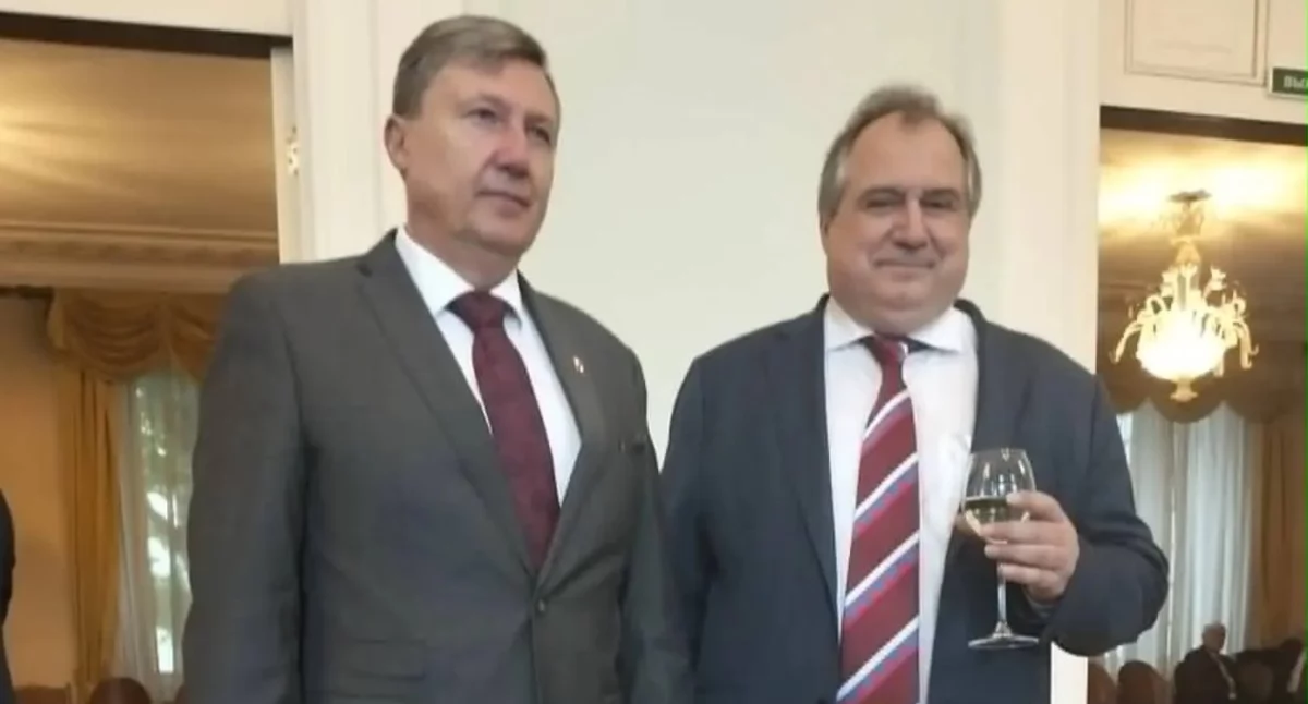 Polityk związany z Braunem świętował Dzień Rosji