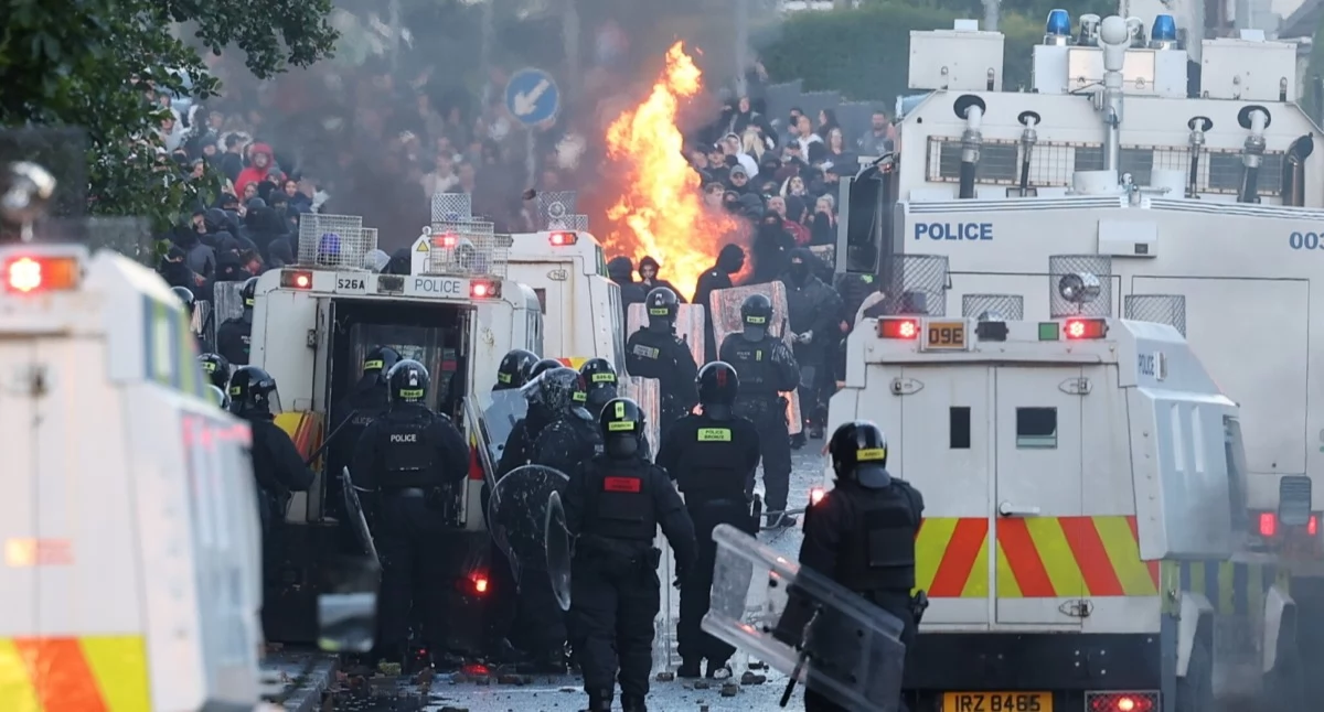 Irlandia wrze. Media alarmują o narastających napięciach