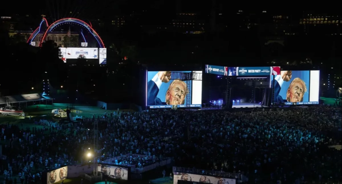 Urodzinowa gala MMA w Białym Domu. Tysiące fanów obejrzało ją z prezydentem