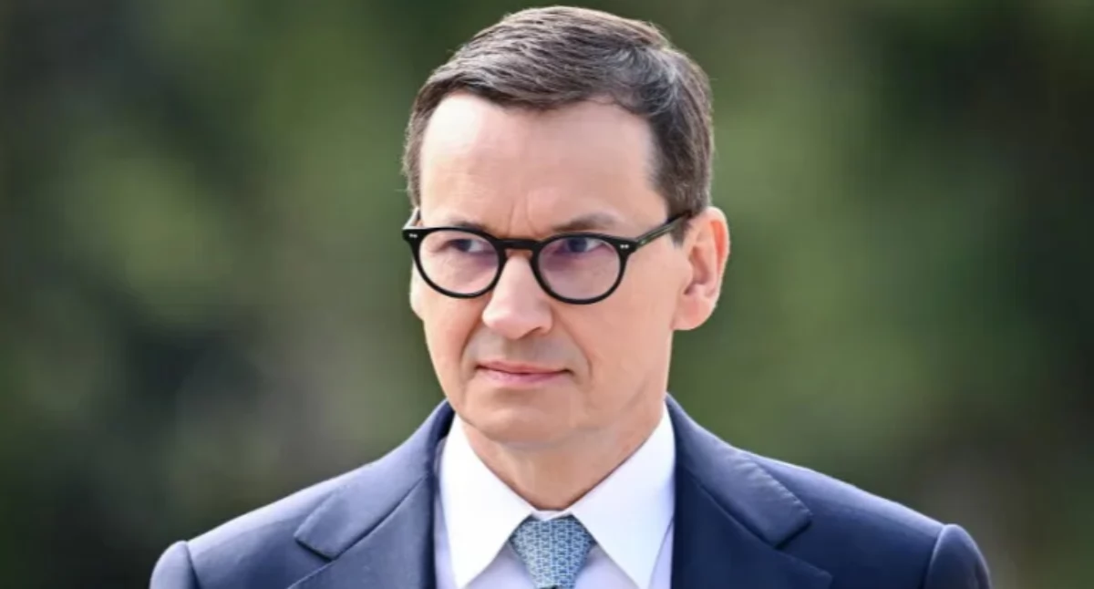 Miliony dla działacza KO. Morawiecki ujawnia, co miało dziać się za kulisami