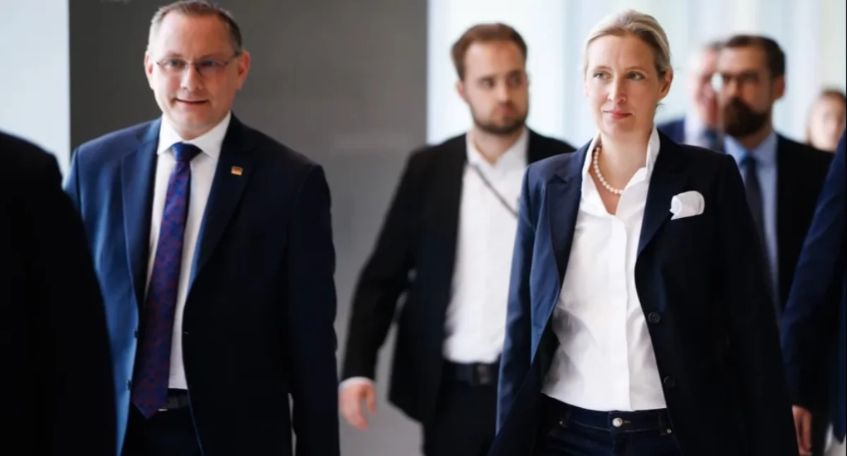 Jedni mówią o przejęciu władzy, inni wychodzą na ulice. Niemcy w punkcie zapalnym