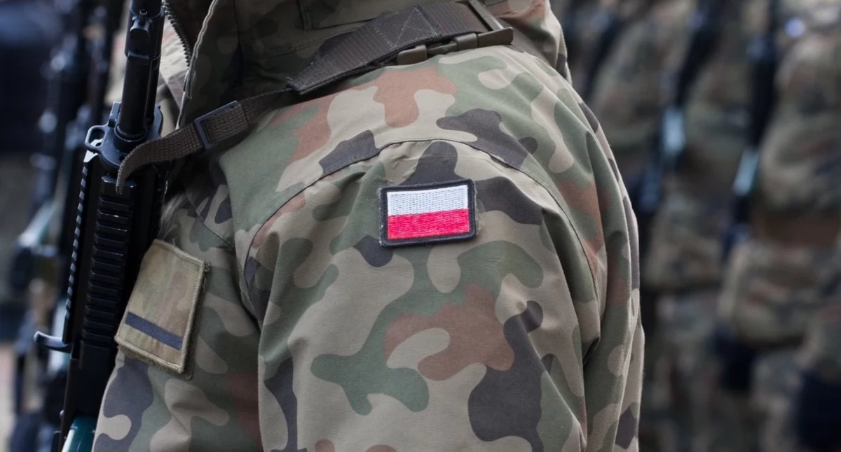 Mundur z paczkomatu. Wojsko testuje nowy system