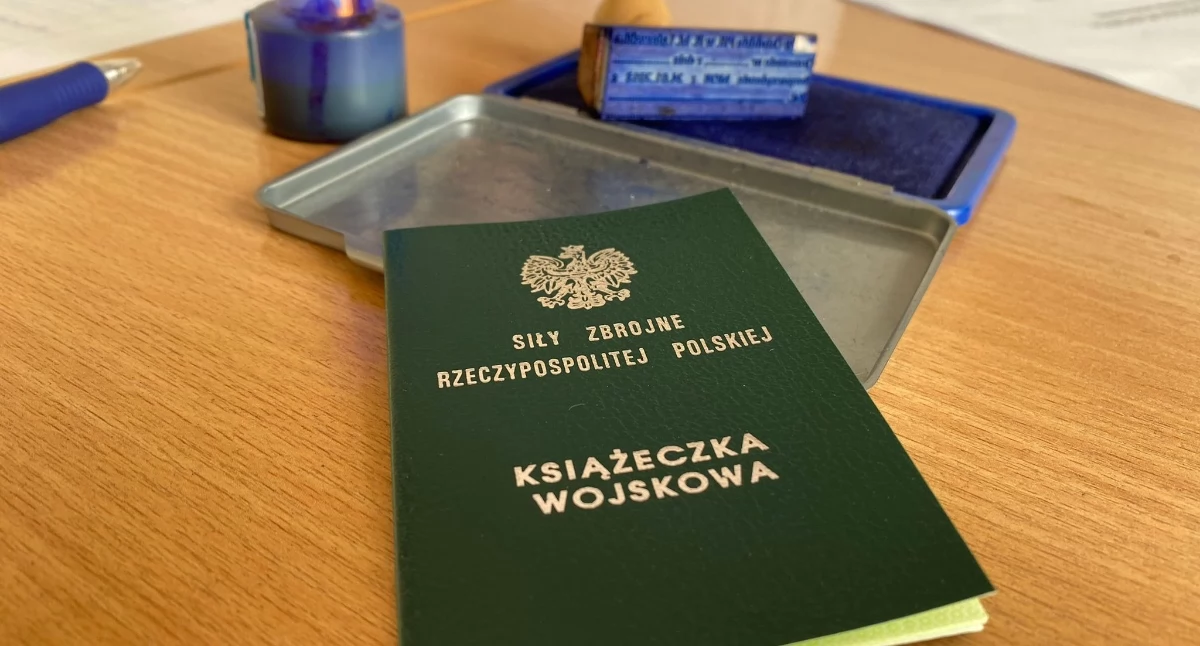 Czy Polacy chcą przywrócenia obowiązkowej zasadniczej służby wojskowej?