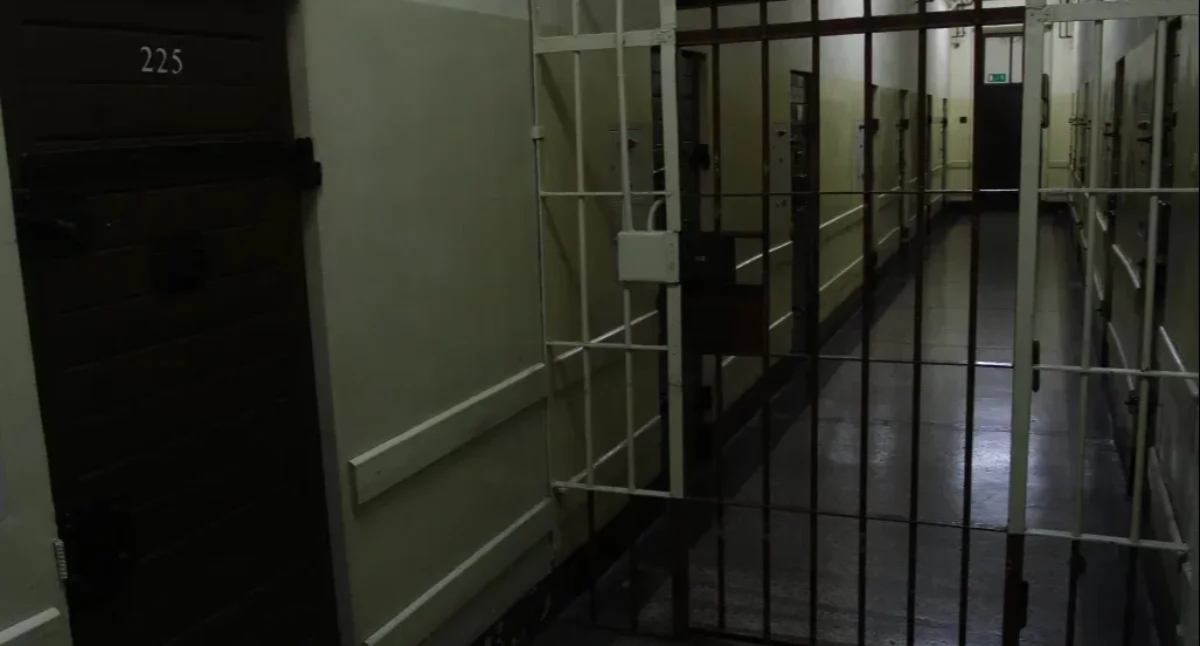 Koszmarne sceny na drodze. Kierowca dwa razy uderzył w rowerzystę