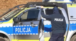 Strzały w warszawskim liceum – policja szuka sprawców