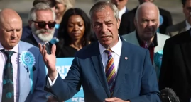 Brexit miał być końcem Farage’a. Dziś wraca silniejszy niż kiedykolwiek?