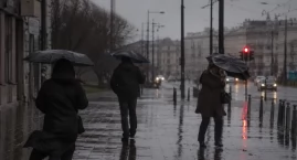 Ulewy i burze uderzą w Polskę. IMGW ostrzega przed gradem i podtopieniami