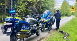Dwóch 14-latków na jednej hulajnodze. Trafili do szpitala