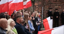 Pamięć, która boli. I nie pozwala milczeć