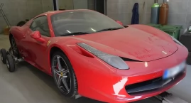 Luksus, ucieczka i milionowe Ferrari. Tak żył jeden &hellip;