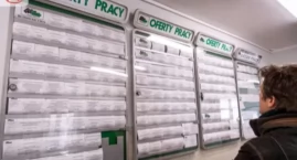 Mniej bezrobotnych, więcej ofert pracy. Jest jednak &hellip;